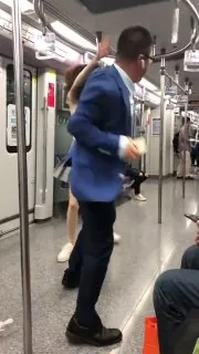 谁说女子不如男 😑 想娶