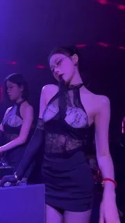 妖娆