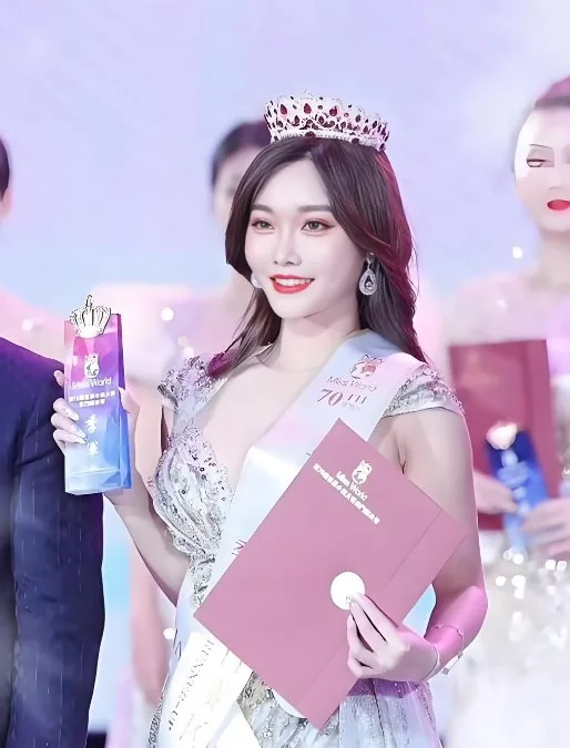 拥有700多万粉丝的世界小姐雅典娜Liya遇害事件破案了，她被闺蜜骗去菲律宾，歹徒向她家里索要80万美元后，将她残忍杀害，美好的人生刚刚开始就结束了 图片 2