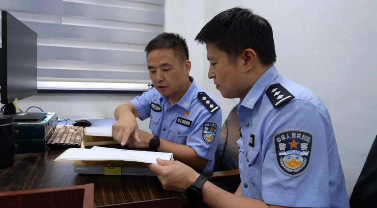 #上海浦东警方捣毁“杀猪盘”电信网络诈骗团伙 50人落网