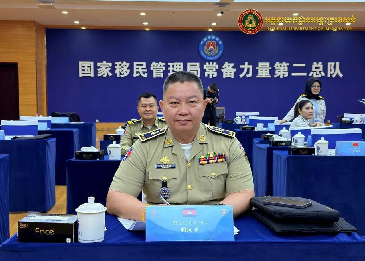 #柬埔寨移民官员赴中国进修 图片 2