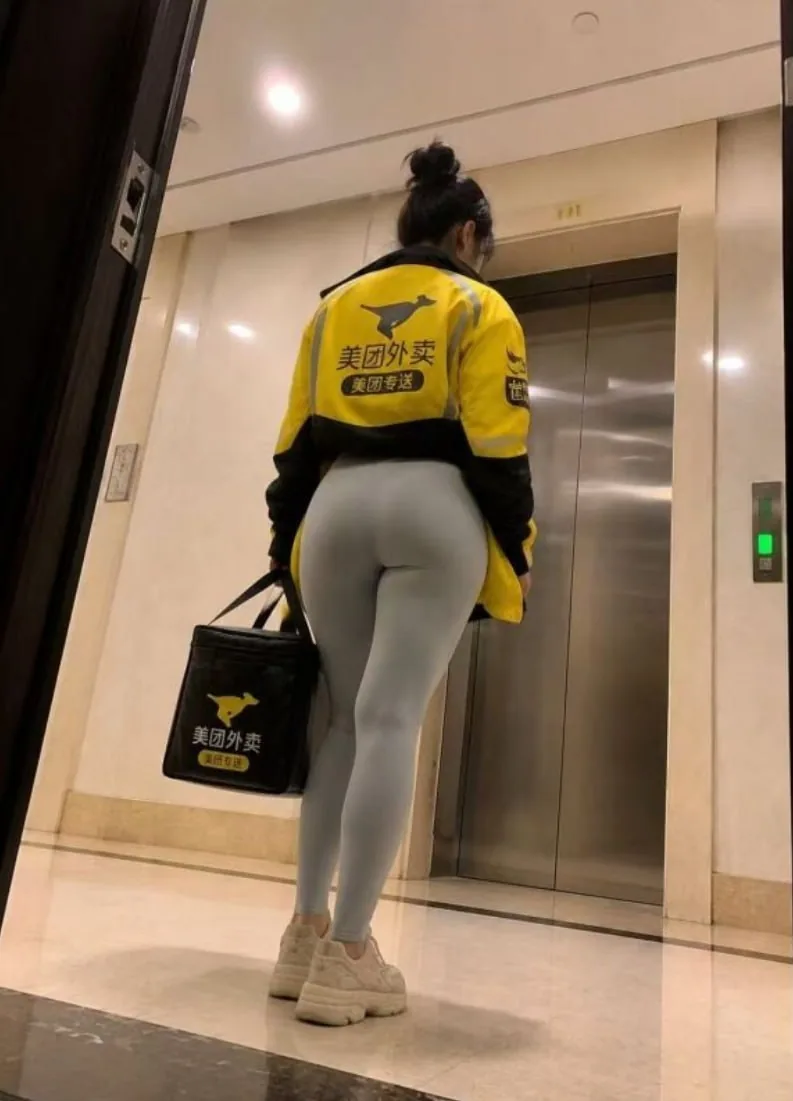 #美团 骑手 #反差 身材 #美女 图片 2