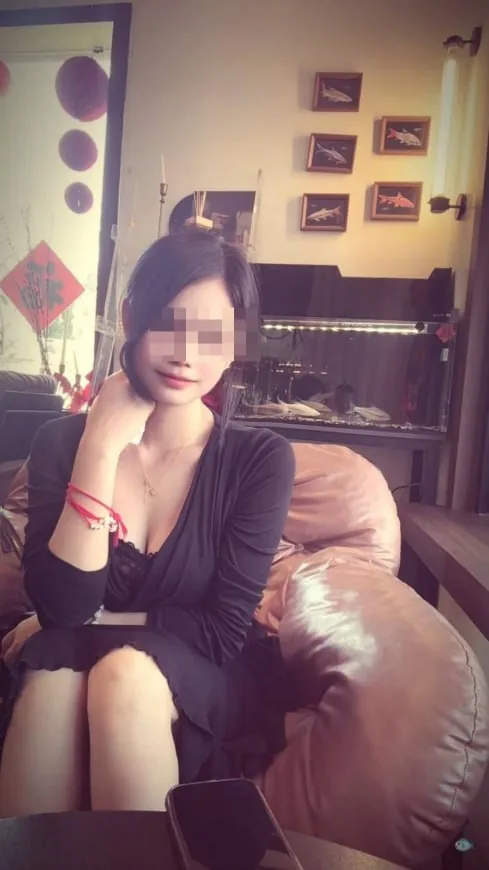 在缅甸腊戌，之前谈了一个女朋友。 图片 2