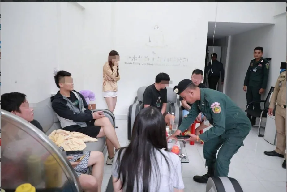 班迭棉吉省持续开展反网络诈骗检查行动 波贝市13处地点被查 多名外国人接受调查 图片 3