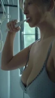我的越南妹已经起来了