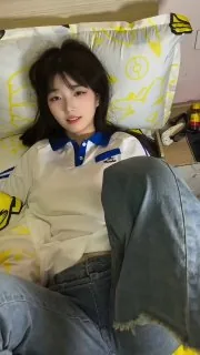 不看脚挑战 #足控 #学生 #校服              ⠀