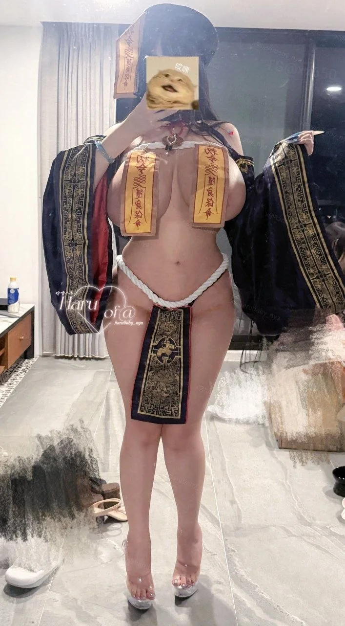 #巨乳 就算是真僵尸我也要尝尝咸淡了  ⠀