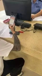 警察局玩一把 阿sir 等一哈 ！