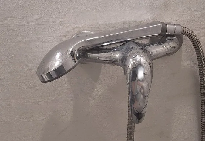 水龙头🚰 不出水谁会修 ？ 图片 2