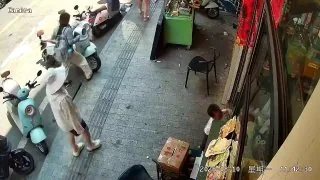 #迷惑行为 女骑手 真的虎 🤣