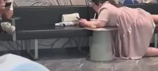 😑 某种暗示 ？