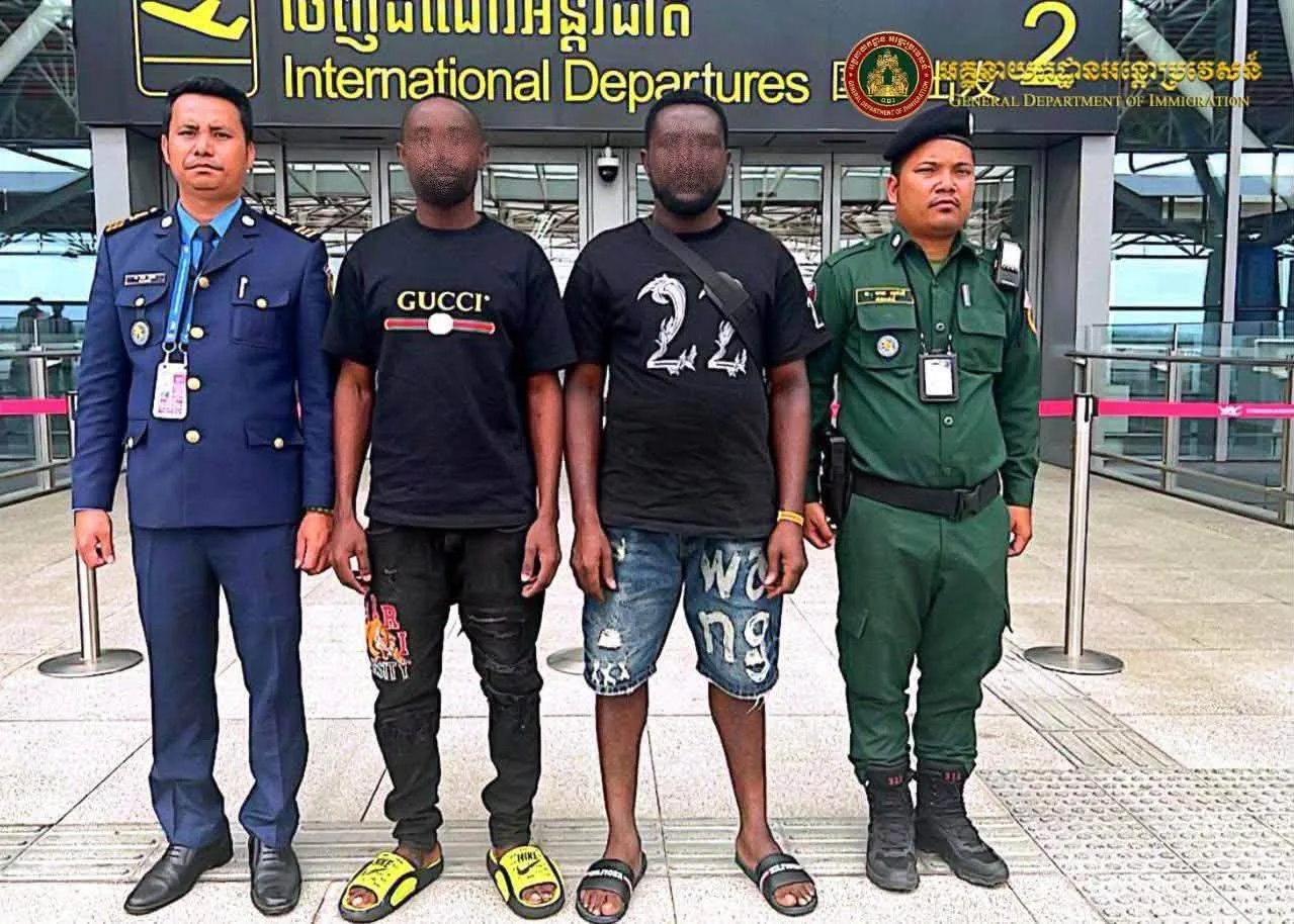 #柬埔寨遣返307名外籍人员 图片 5